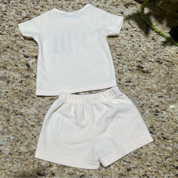 SOCIAL Ivory Toddler Shorts Matching Set 80CM - Picture 5 of 5